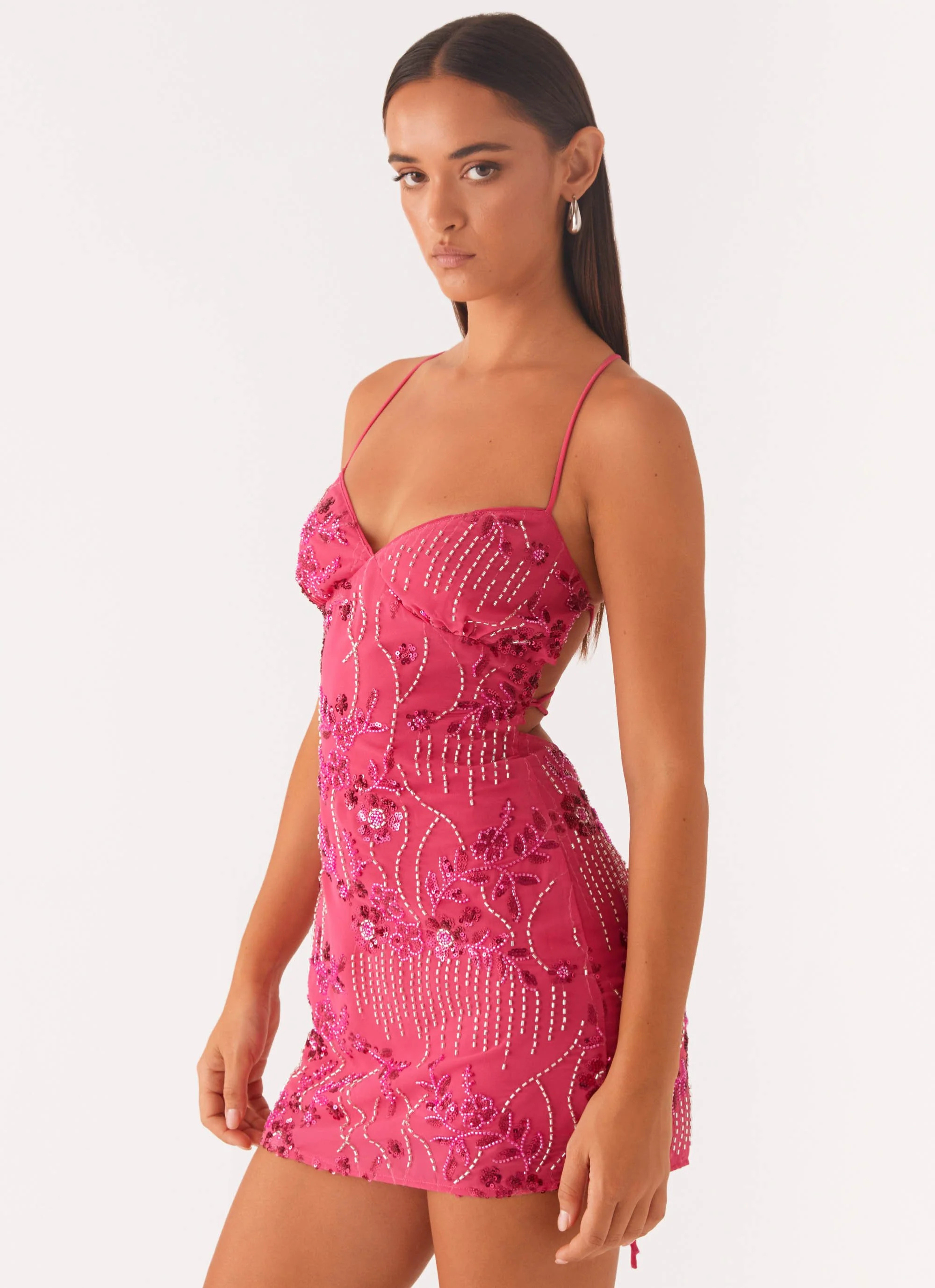 Vestido de tirantes con lentejuelas