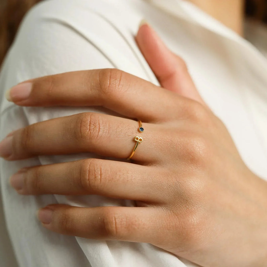 Anillo personalizado con piedra de nacimiento
