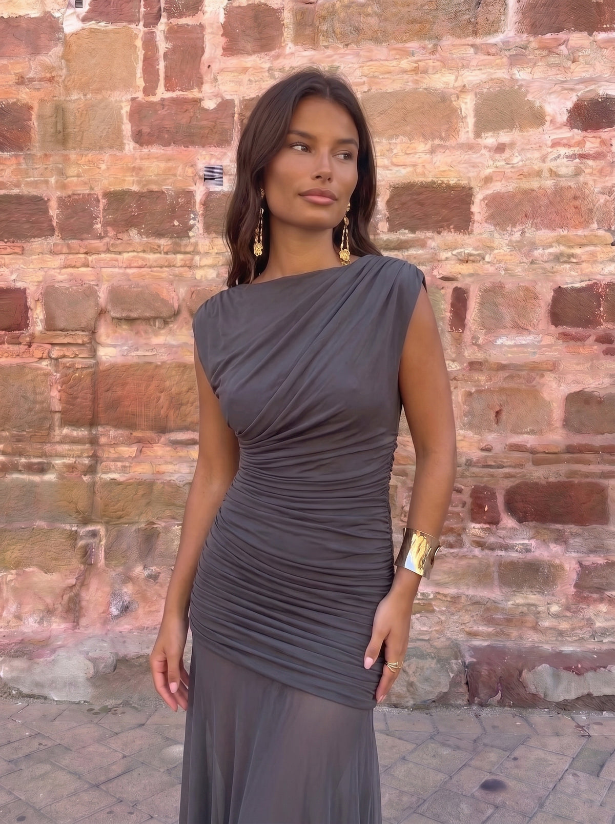 VESTIDO EVA GRIS