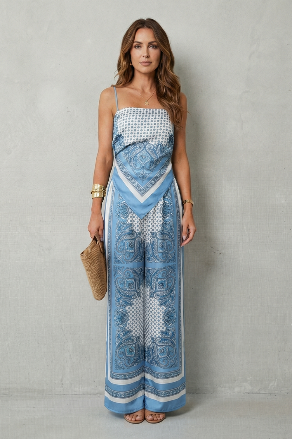Conjunto estampado diseño fluido