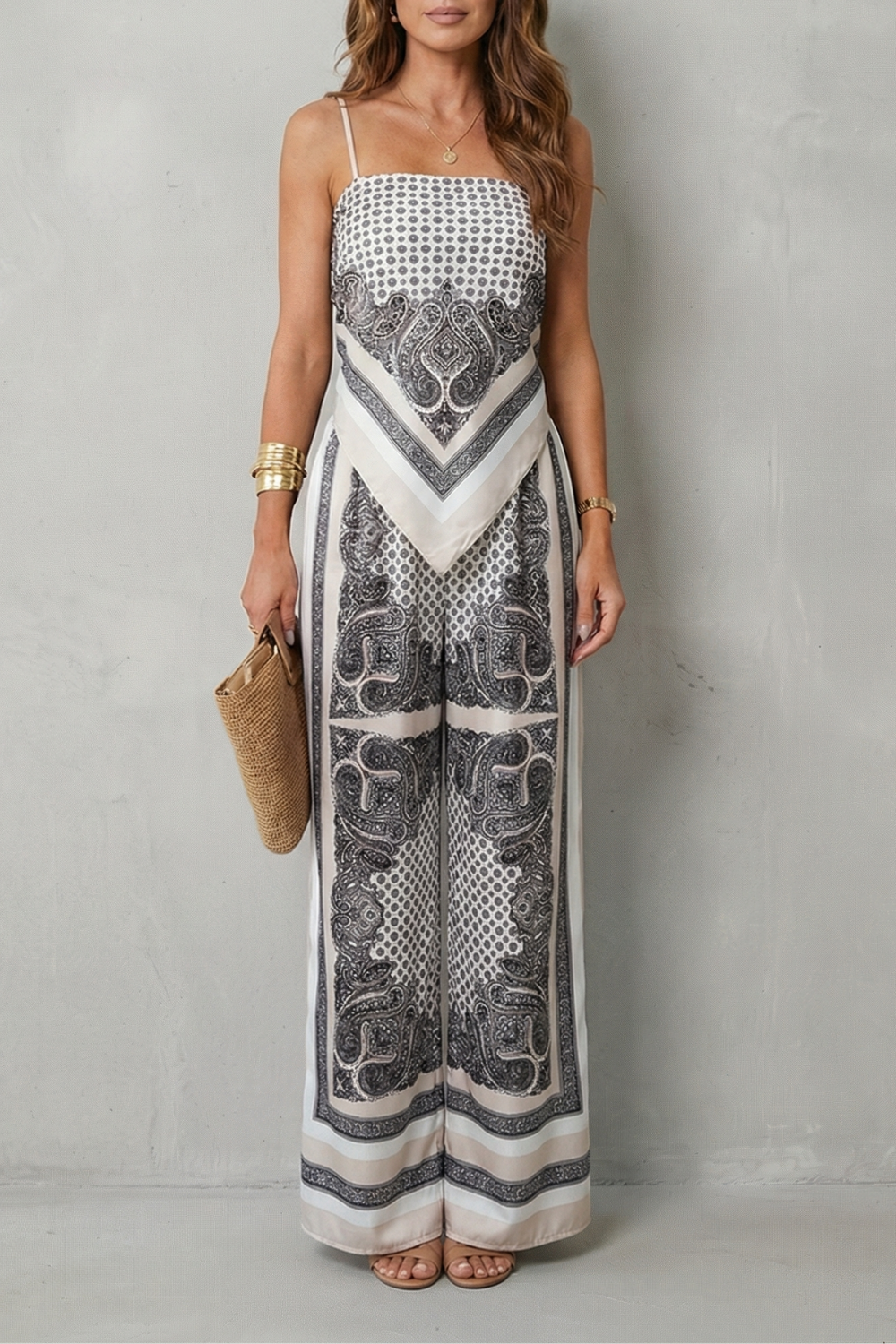 Conjunto estampado diseño fluido