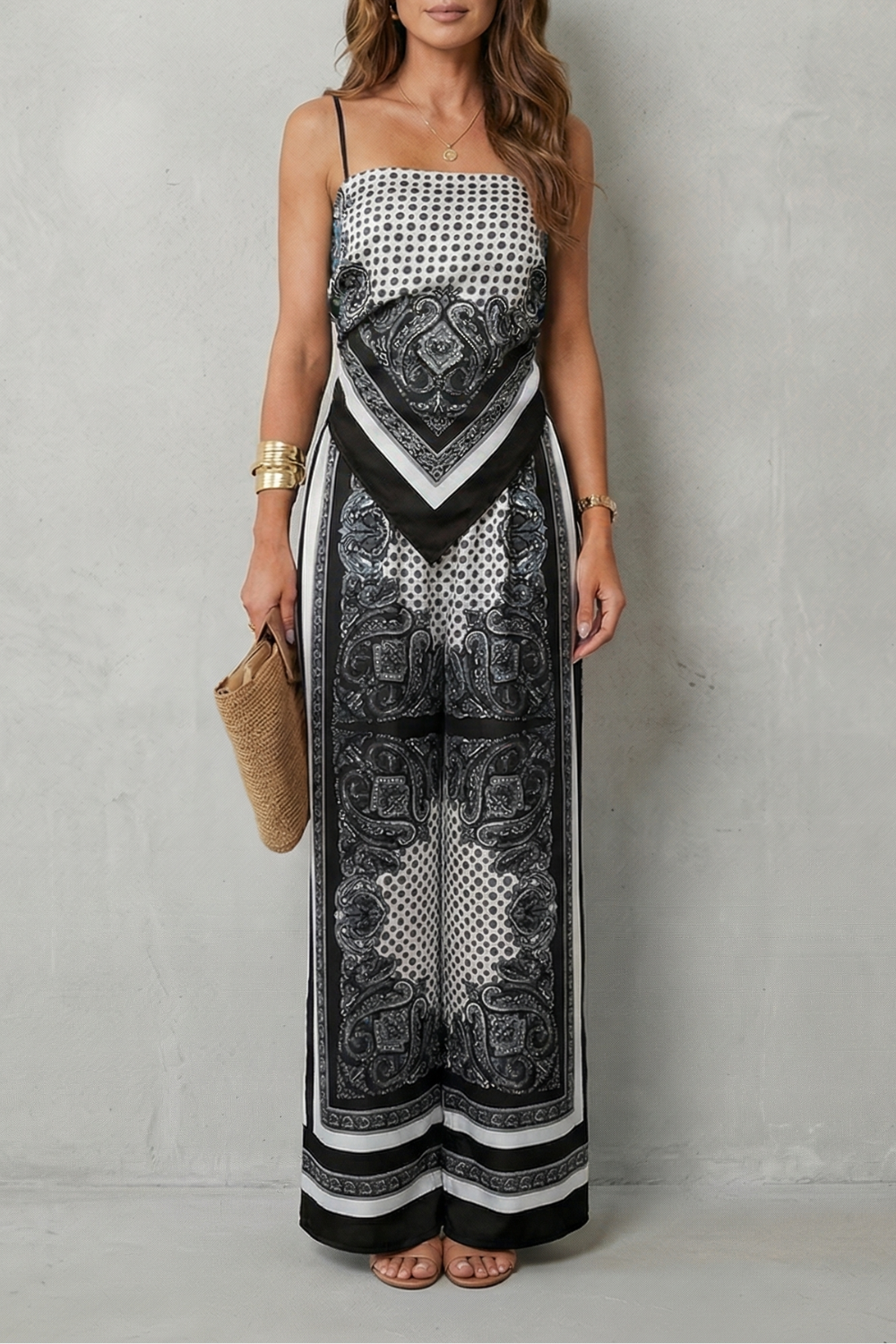 Conjunto estampado diseño fluido