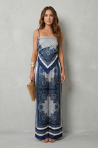 Conjunto estampado diseño fluido