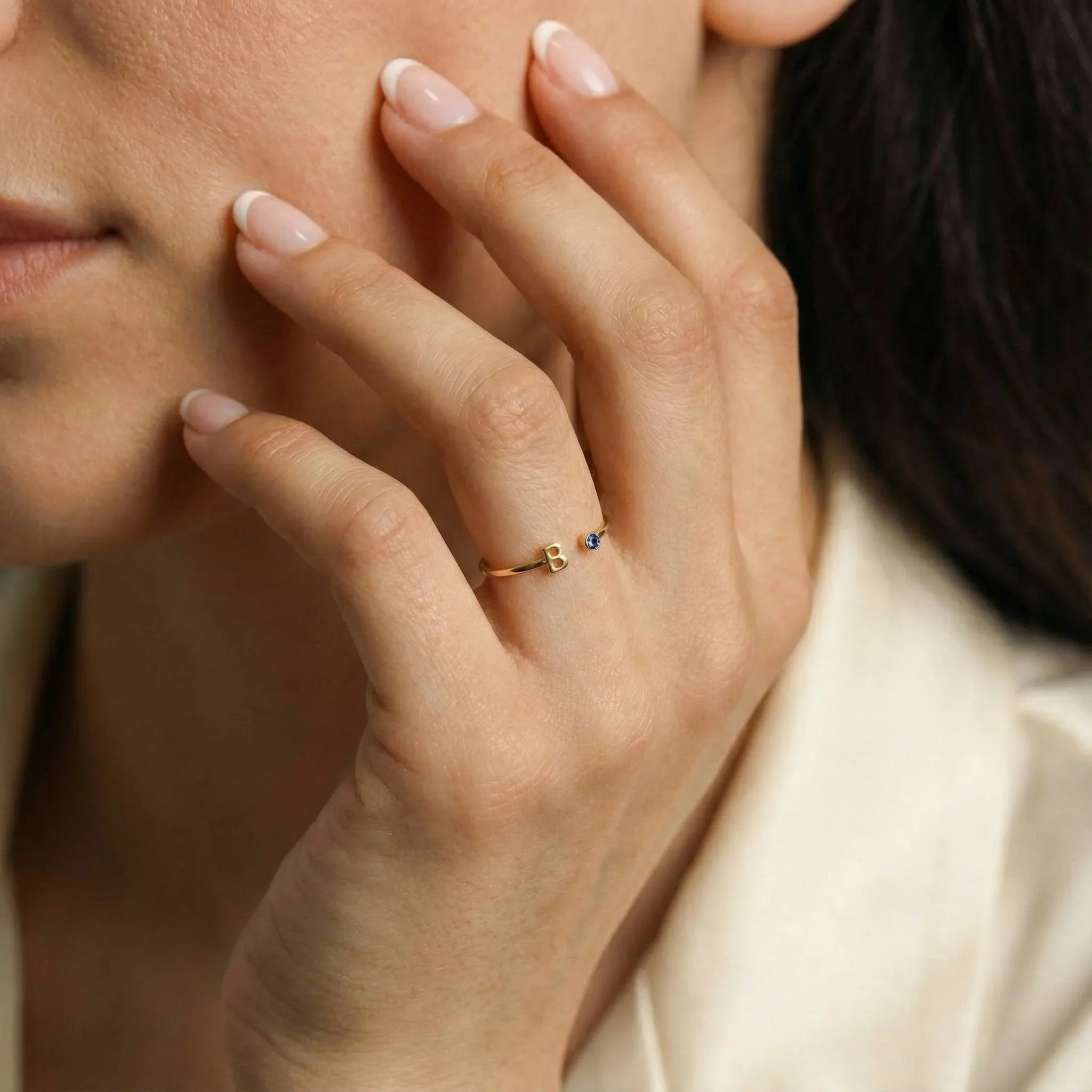 Anillo personalizado con piedra de nacimiento