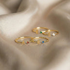 Anillo personalizado con piedra de nacimiento
